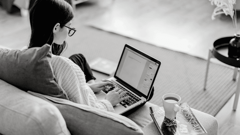 Advertising Copy A Guide to Writing Effective Unforgettable Ads