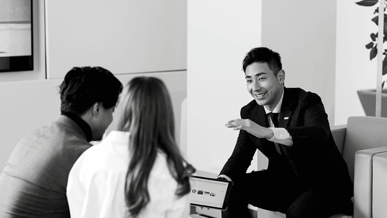 What is Attraction Marketing and How to Implement It