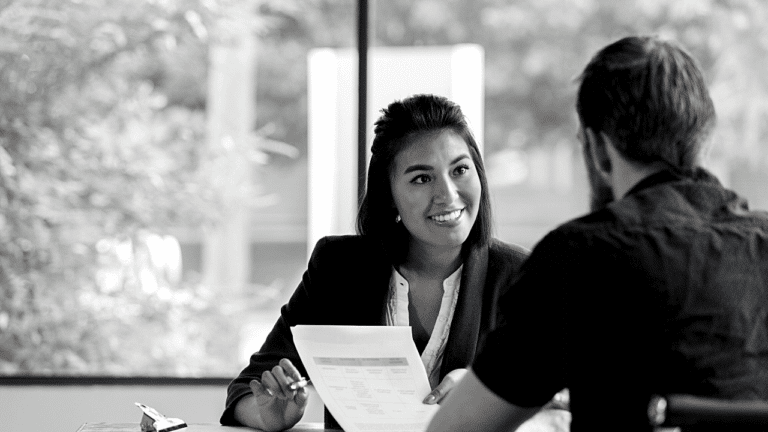 20 Qualifying Questions to Transform Your Sales Conversations