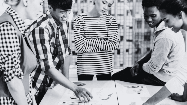 Visual Advertising Strategies Winning in a World of Ad Clutter