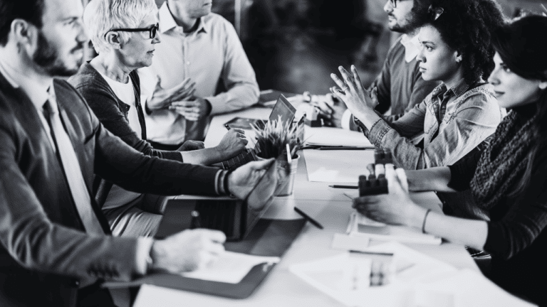 Marketing vs. Advertising Insights for Crafting a Cohesive Approach